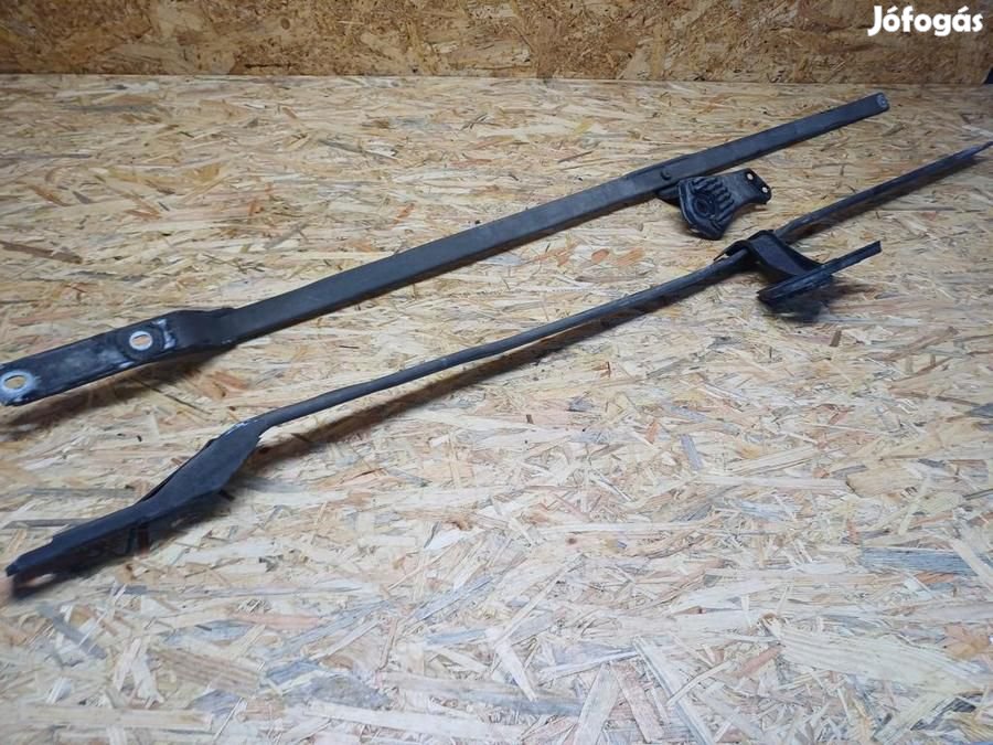 Mercedes E Class W212 (2009-2016) Alváz Merevítő Pár