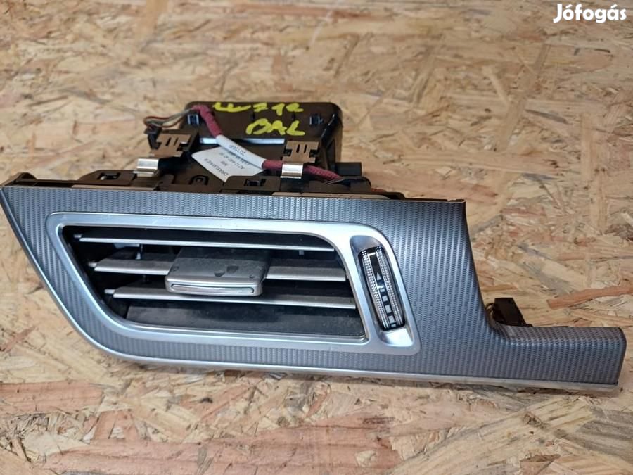 Mercedes E Class W212 (2009-2016) Bal Első Szellőző