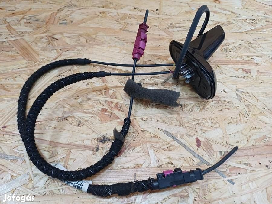 Mercedes E Class W212 (2009-2016) GPS Antenna
