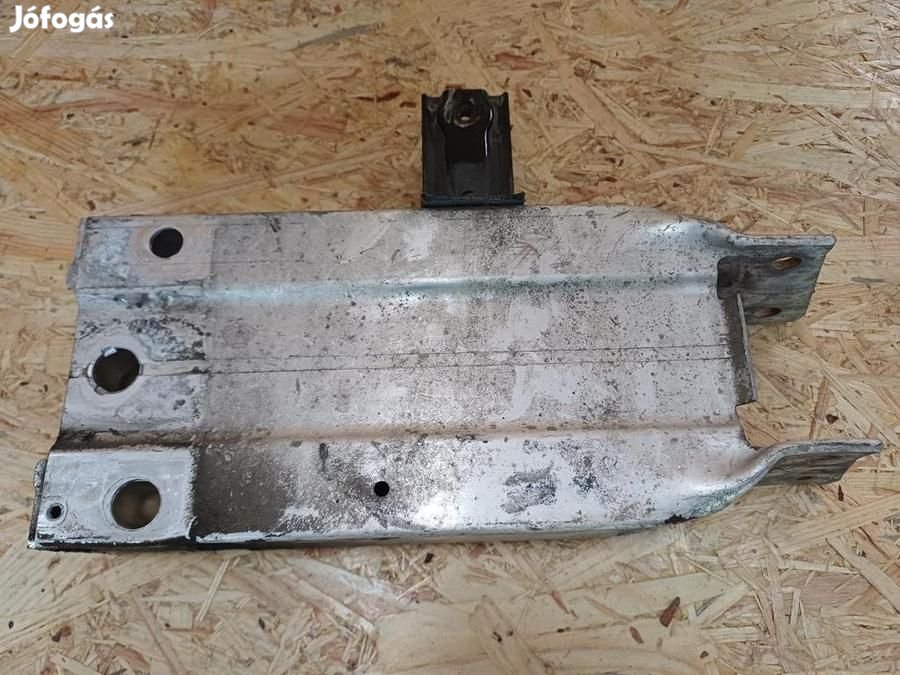 Mercedes E Class W212 (2009-2016) Jobb Első Nyúlványvég