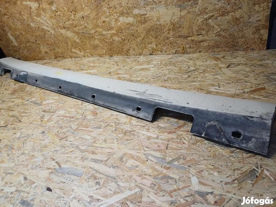 Mercedes E Class W212 (2009-2016) Jobb Küszöb Burkolat