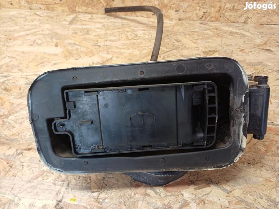 Mercedes E Class W212 (2009-2016) Tankajtó