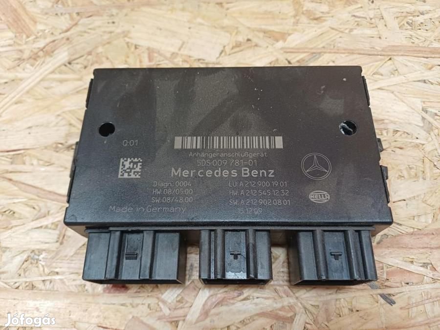 Mercedes E Class W212 (2009-2016) Vonóhorog Vezérlő Elektronika