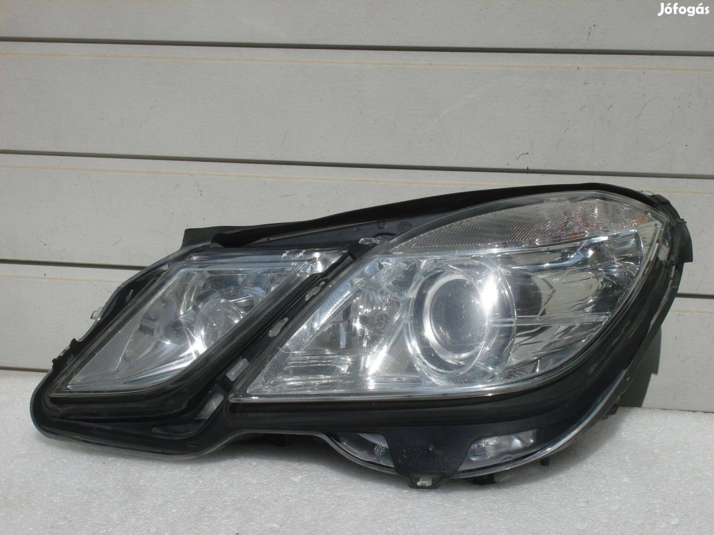 Mercedes E-Classe W212 Bal Xenon Fényszóró A2128205761 2009-től