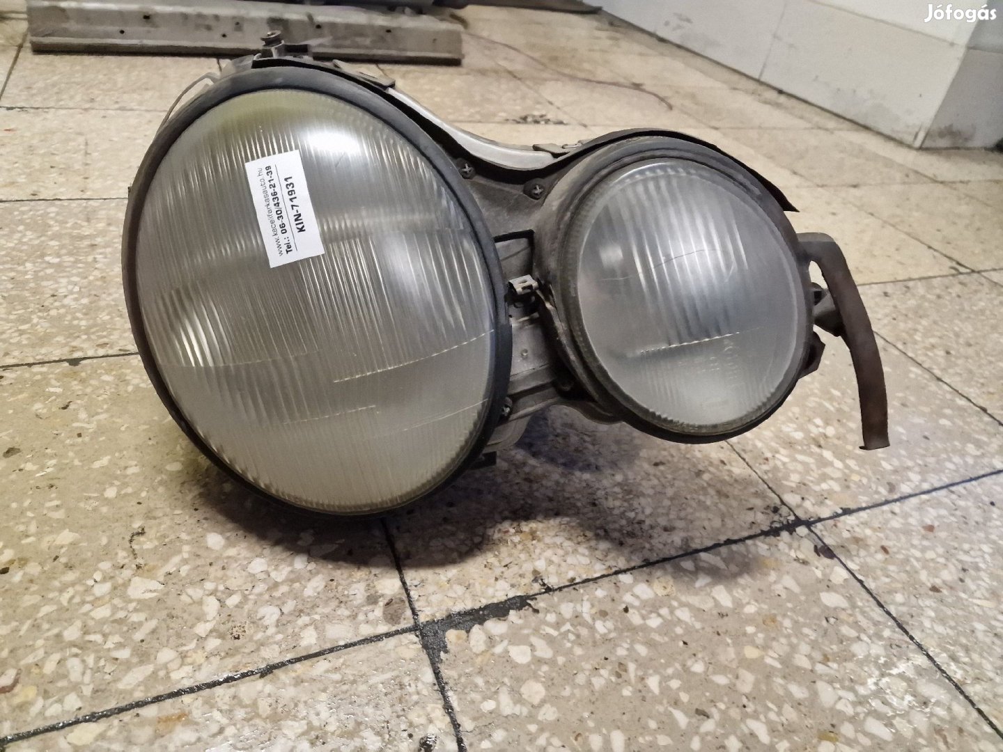 Mercedes E W210 Jobb Első Lámpa Fényszóró