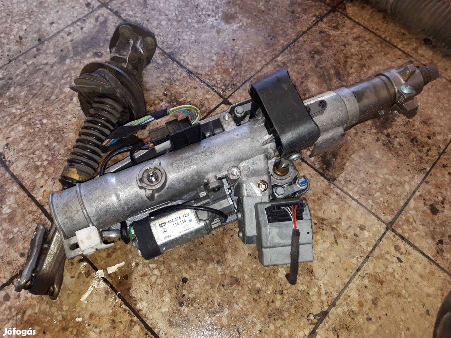 Mercedes E W210 Kormányoszlop Kormánykardán Elektromos