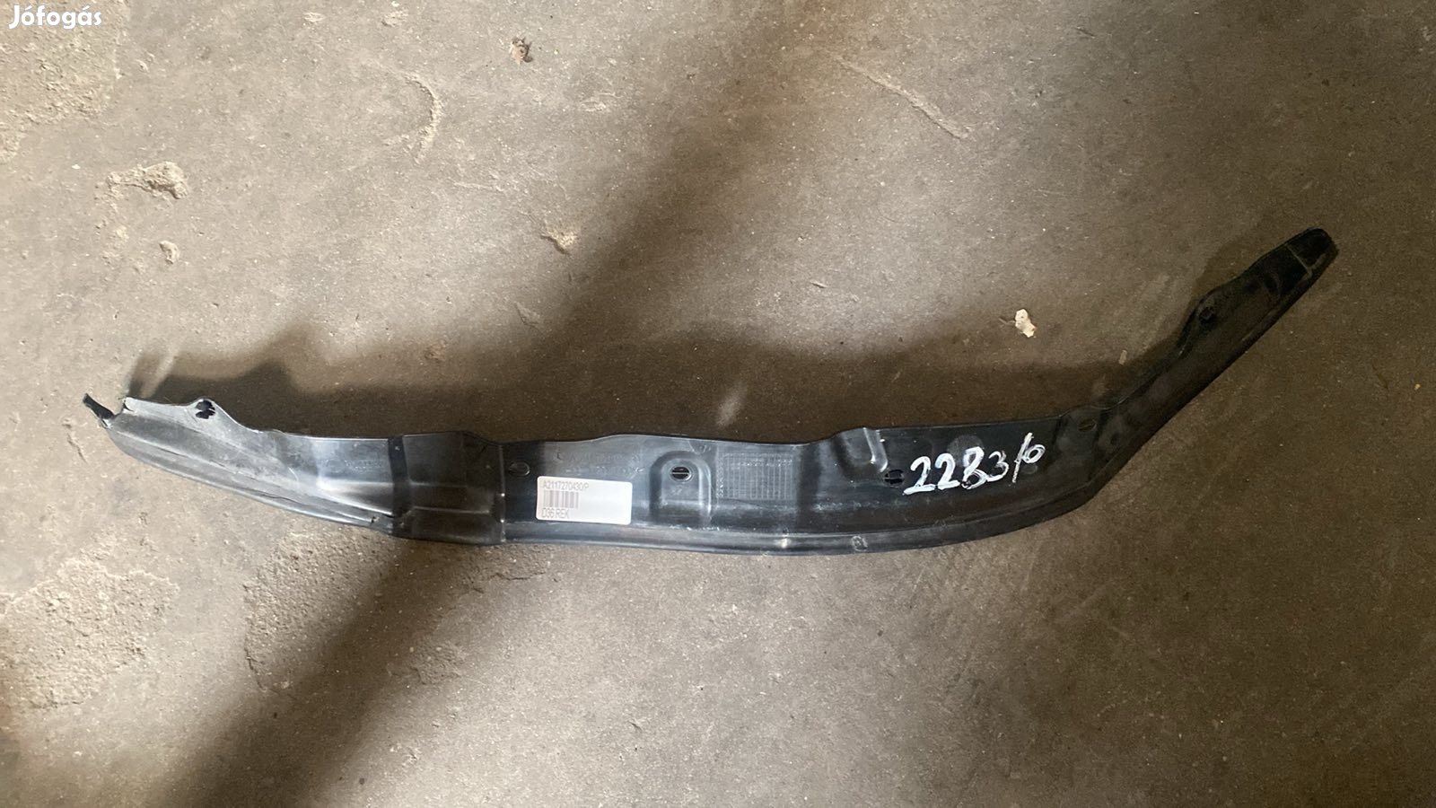 Mercedes E-class W211 jobb ajtó tömítés A2117270430 eladó