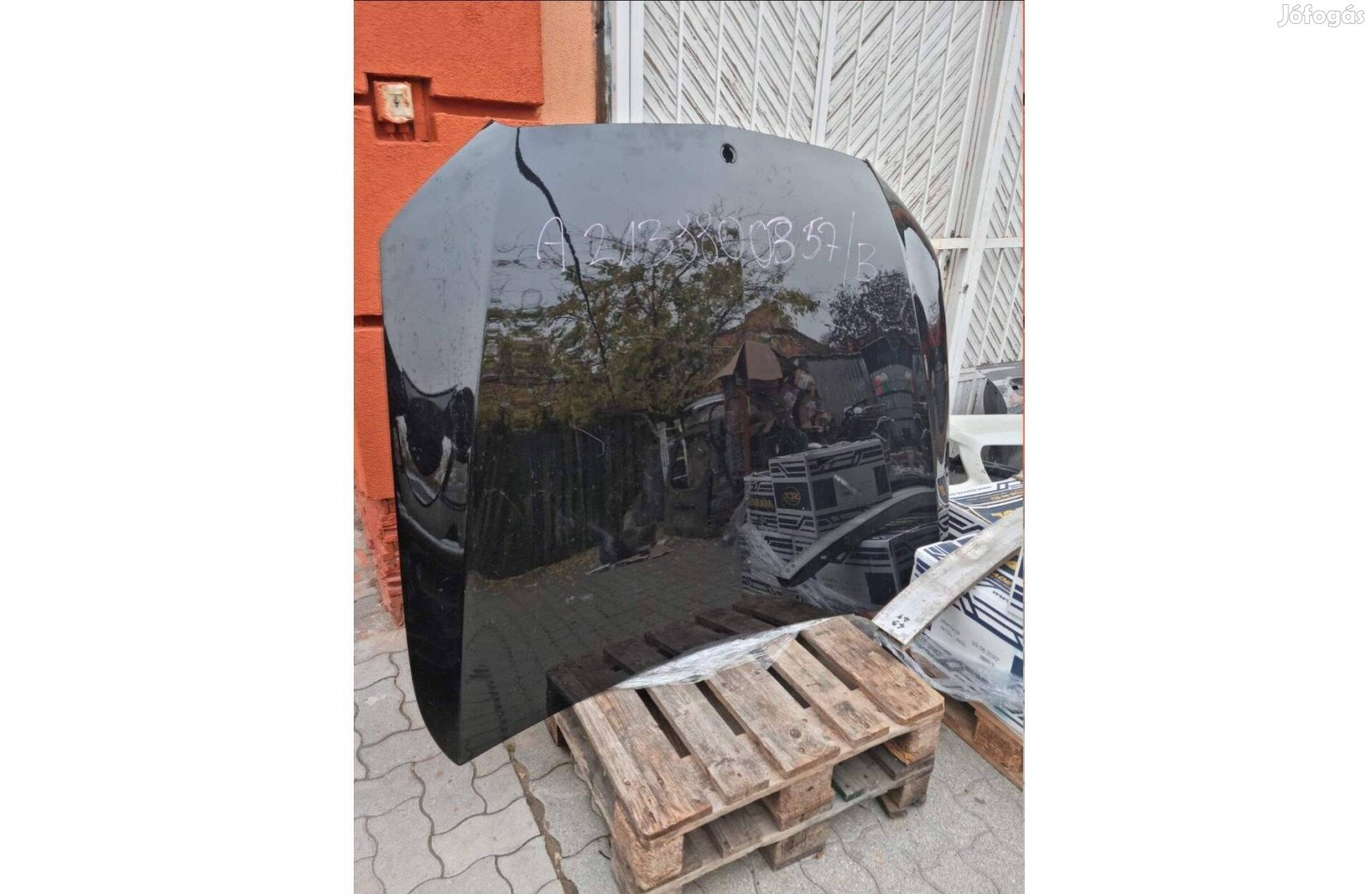 Mercedes E-klasse w213 géptető eladó. Cikkszám:A2138800357