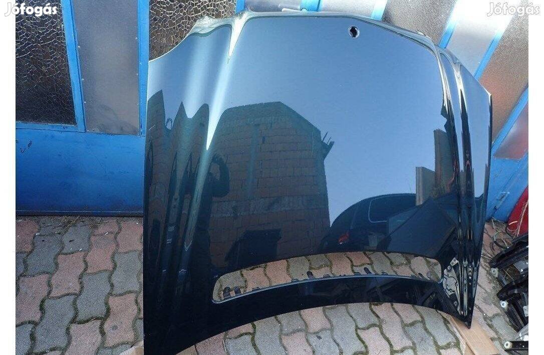 Mercedes E-osztály W211 motorháztető