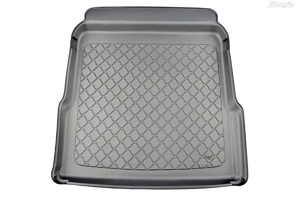 Mercedes Eqe Prémium Anyagában csúszásmentes Csomagtértálca Rider