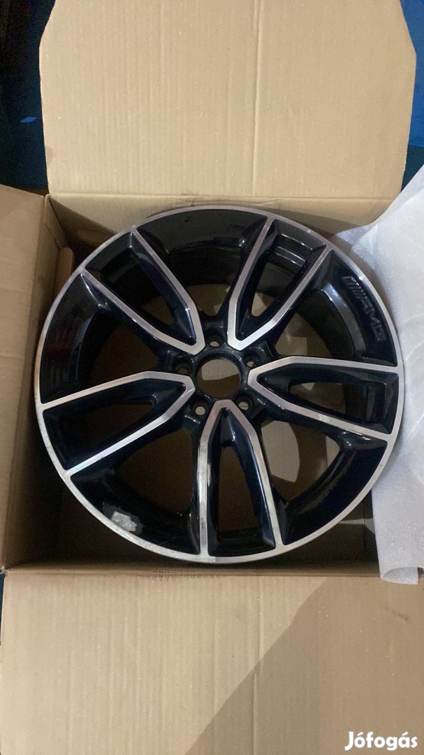 Mercedes FELNI AMG 8,5X19 ET55,2 CLA A11840104007x23 eladó