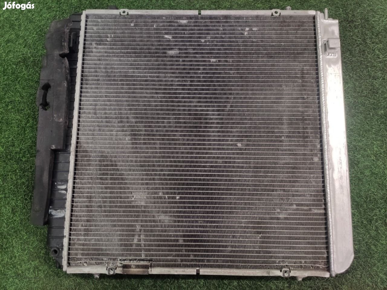 Mercedes G350 d hűtó 2017  A4635000402 eladó