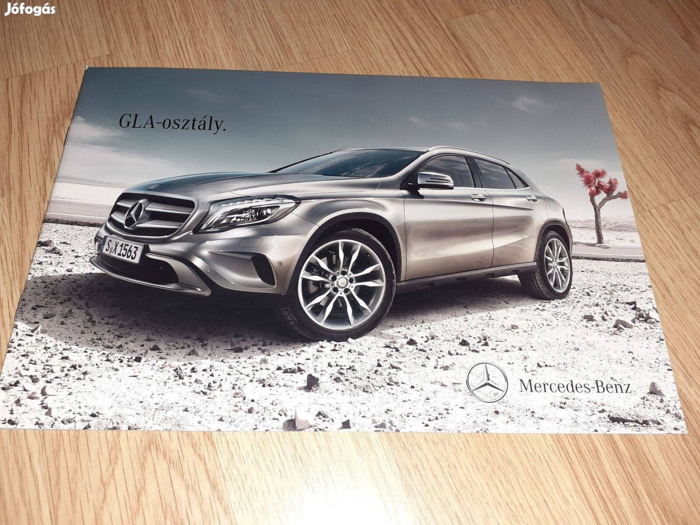 Mercedes GLA osztály prospektus - 2013, magyar nyelvű