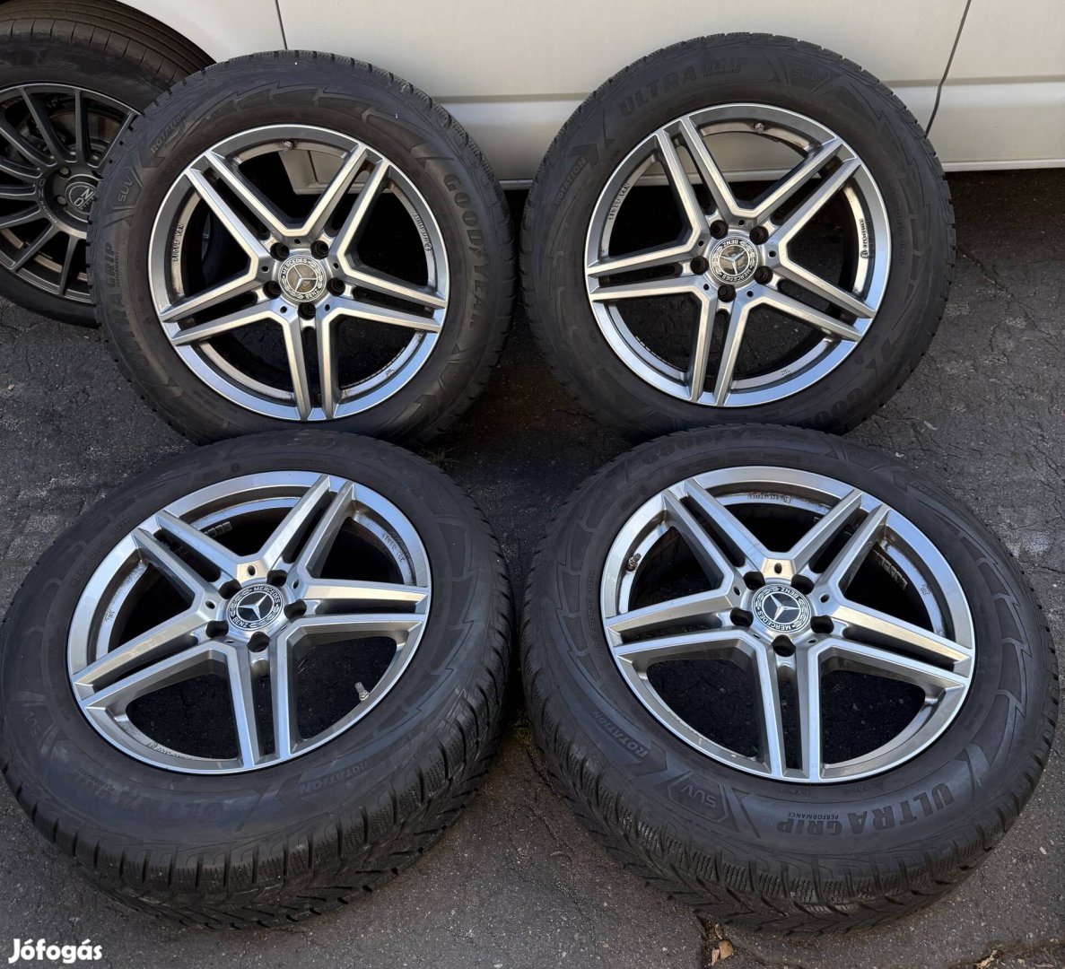 Mercedes GLC 18" alufelni 5x112 felni téli gumi