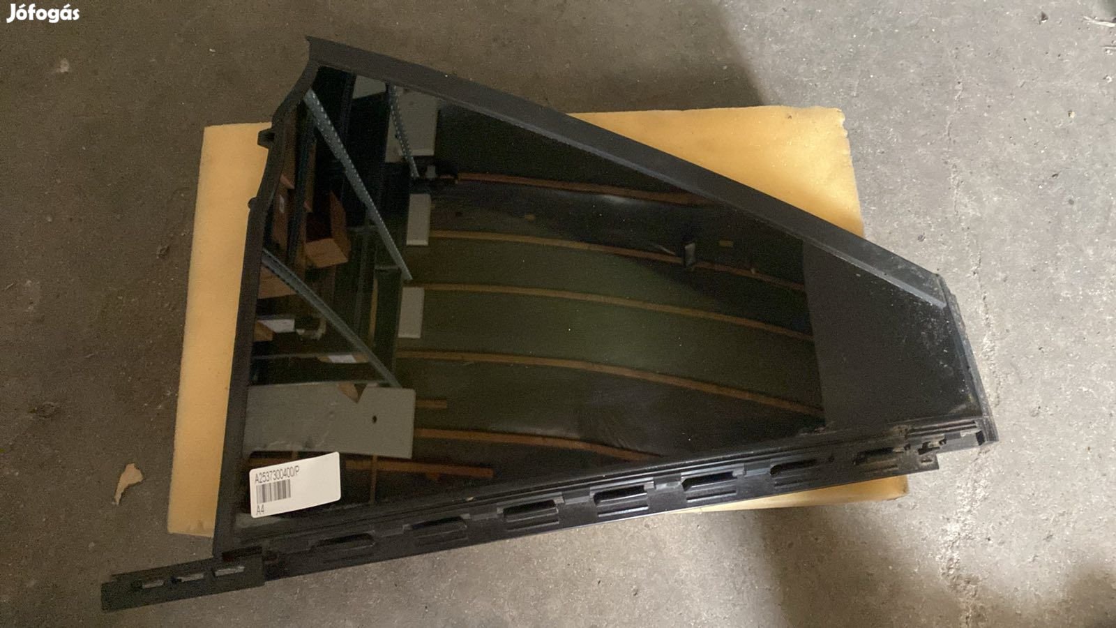Mercedes GLC W253 jobb hátsó ajtó fix ablak A2537300400 eladó