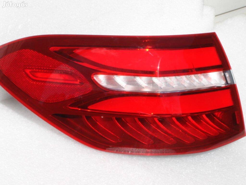 Mercedes GLC X253 Bal Hátsó Led Lámpa A2539067300 2015-től