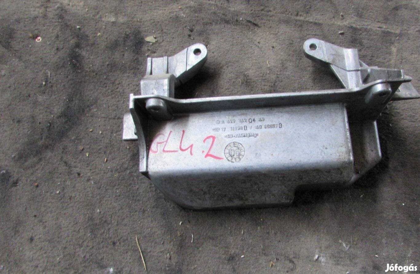 Mercedes GL 4.2D 629912 2005-2011 Motortartó bak a6291420443