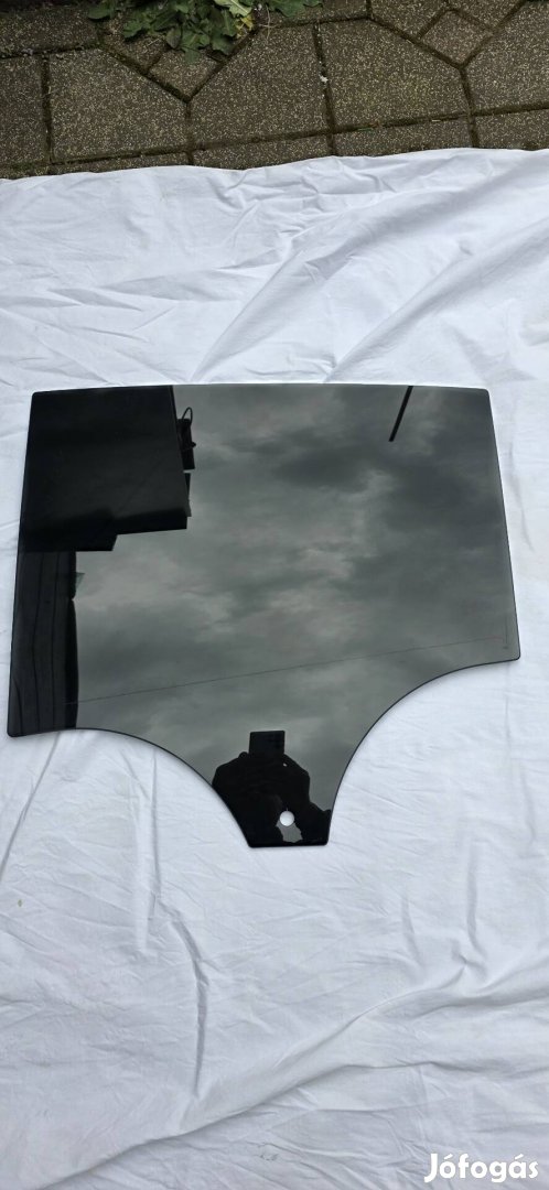 Mercedes Gle Cupe W167 bal hátsó ajtó üveg A1677351500