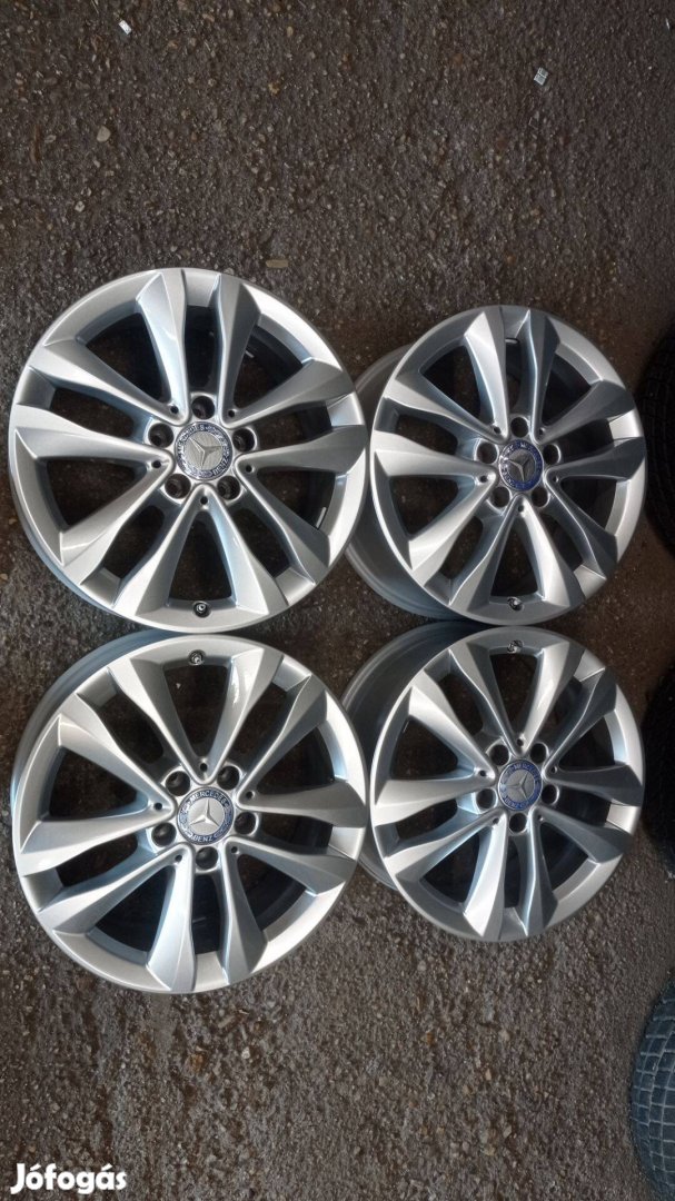 Mercedes Gyári 5x112 lyukosztású szép állapotú használt 17 colos alu