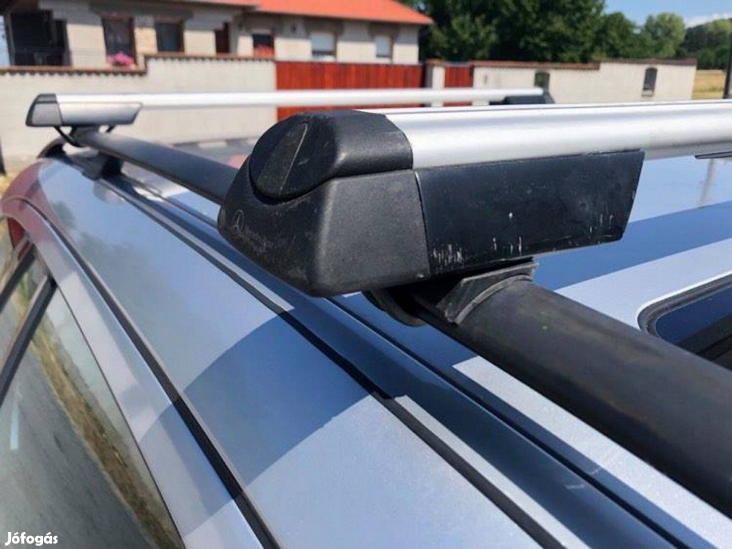 Mercedes Kombi tetőkorlátos tetőcsomagtartó