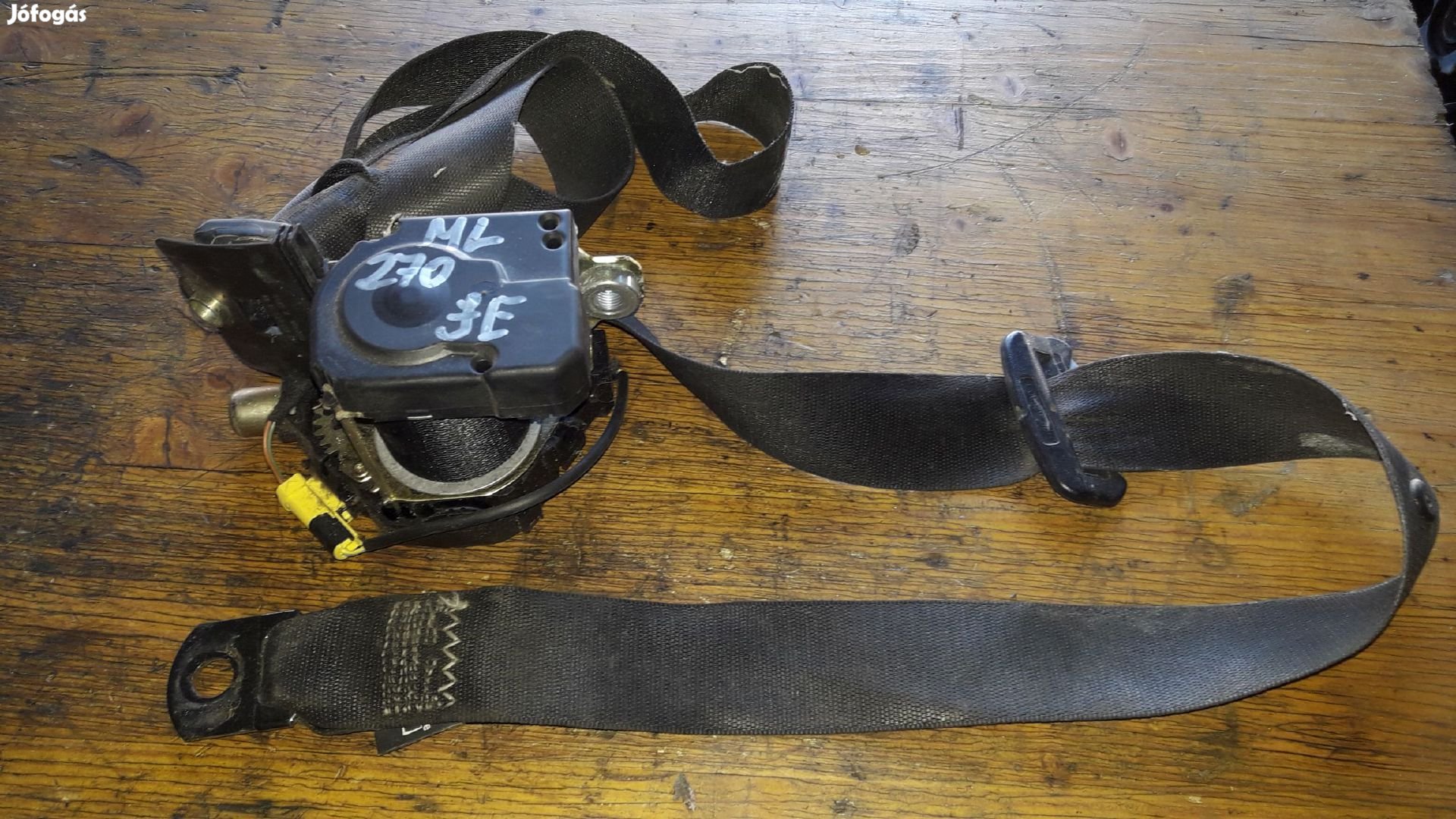 Mercedes ML 270 Jobb Első Biztonsági Öv