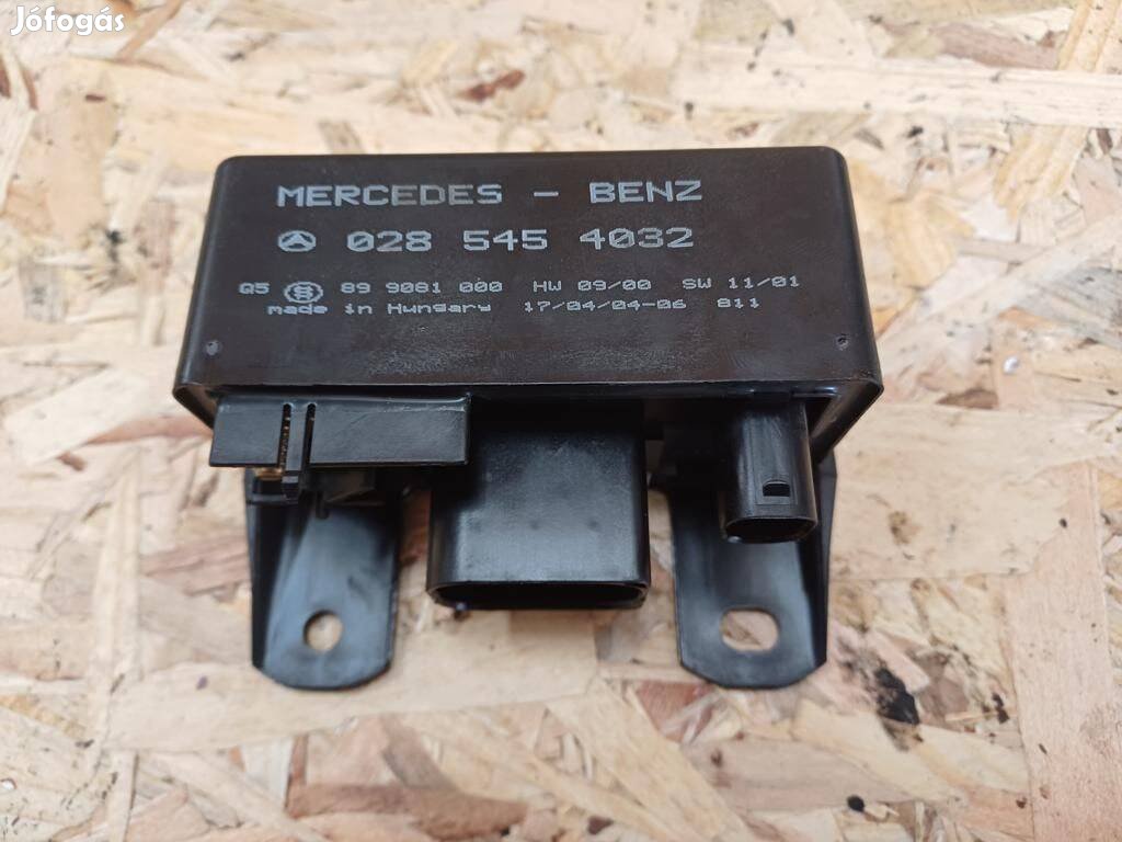 Mercedes ML W163 1998-2005 270Cdi Izzítórelé 0285454032