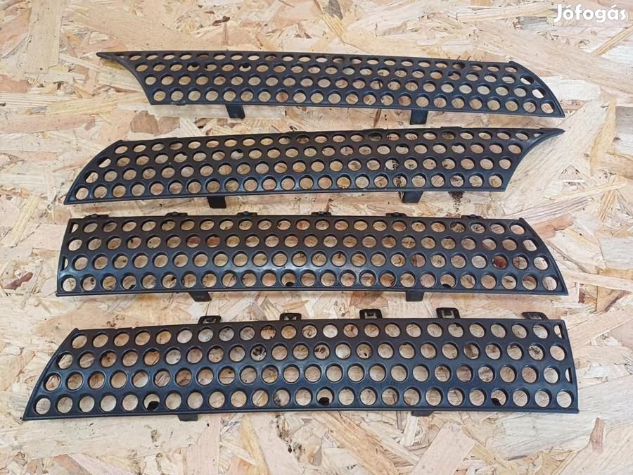 Mercedes ML W163 (1998-2005) Hűtőrács