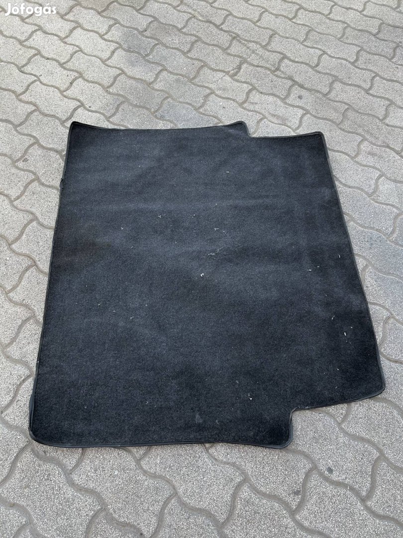 Mercedes Mercedes-Benz W124 gyári csomagtérszőnyeg kárpit
