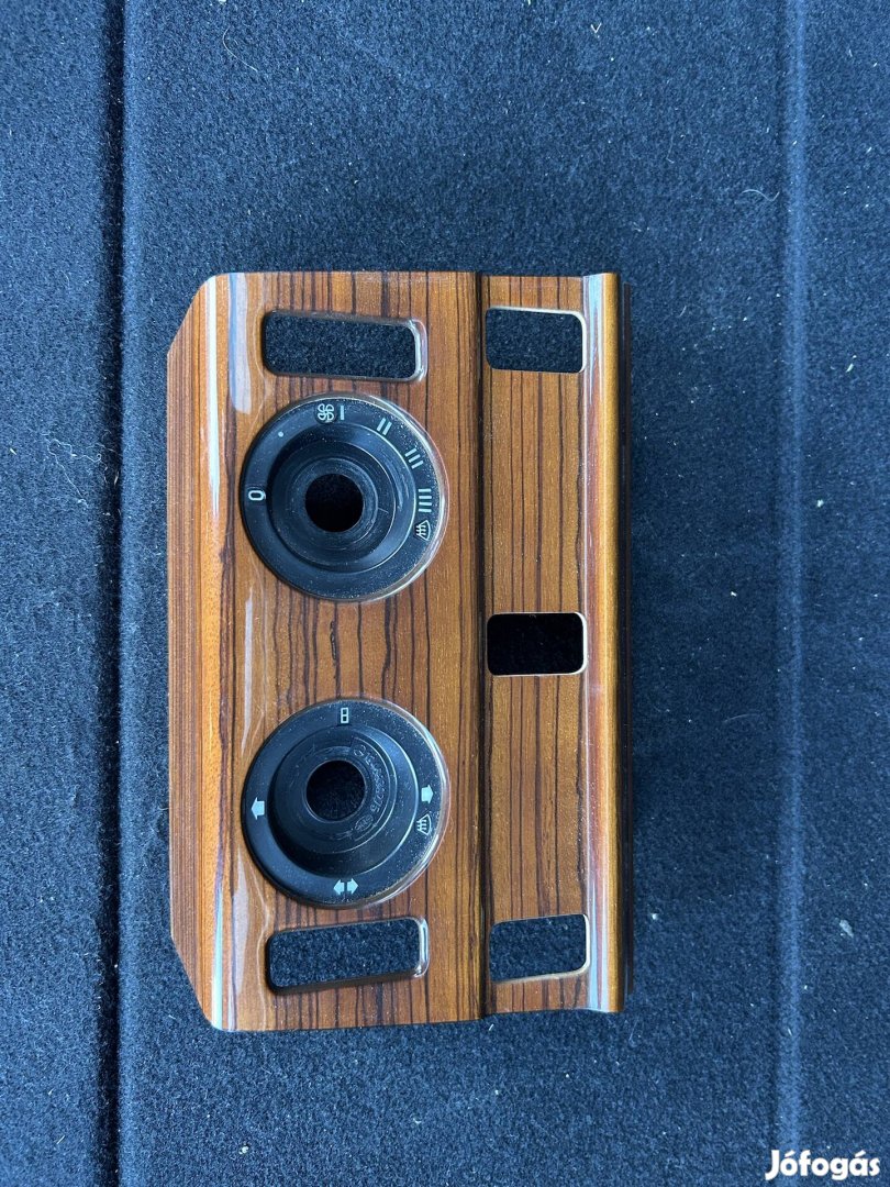 Mercedes Mercedes-Benz W124 gyári fabetét alap nyilásos