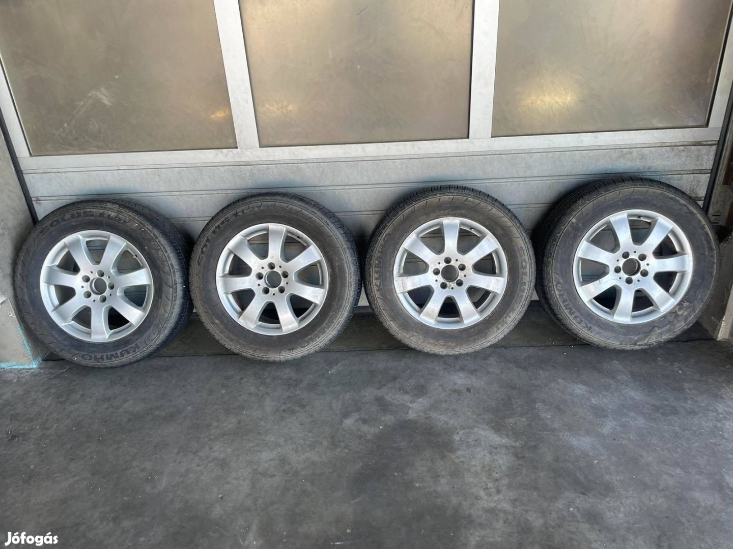 Mercedes Merci felni kerék Ml R-osztály 5x112 17 235/65r17 gumi