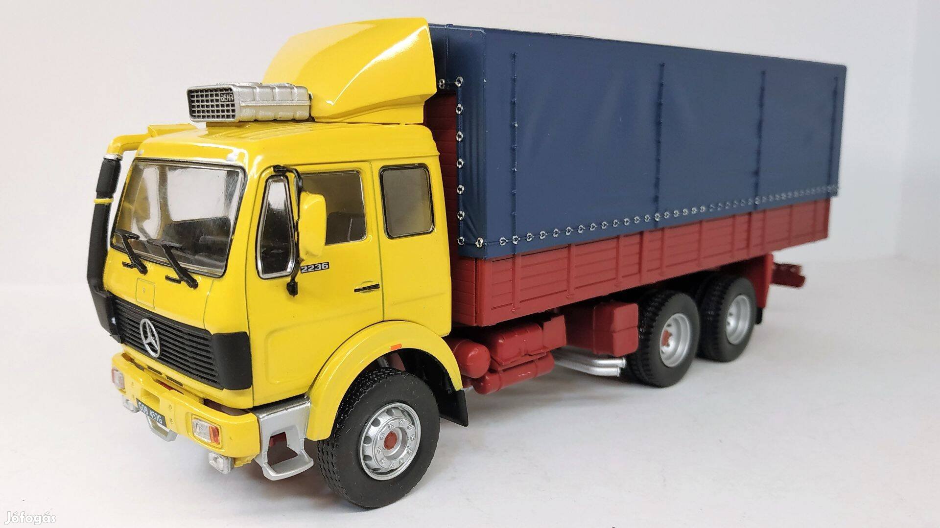 Mercedes NG 2236 teherautó modell 1:43 új bontatlan eladó