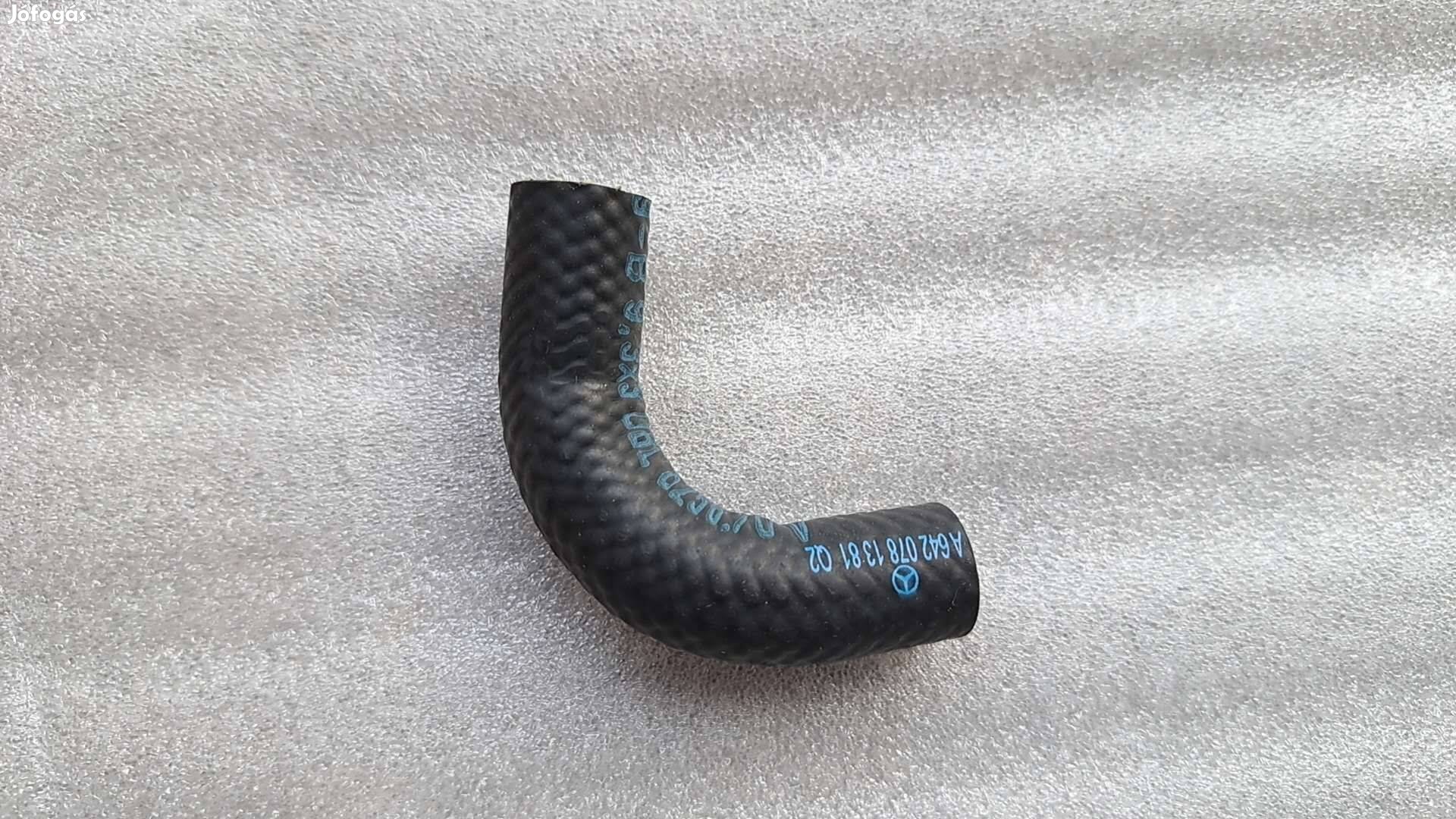 Mercedes OM642 gyári új gázolaj cső