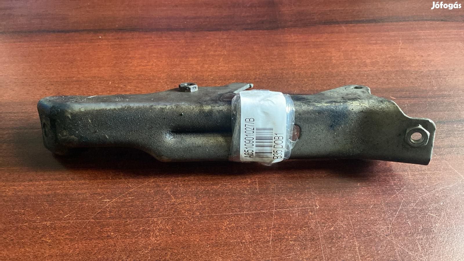 Mercedes OM651 EGR tartó A6510901027 eladó