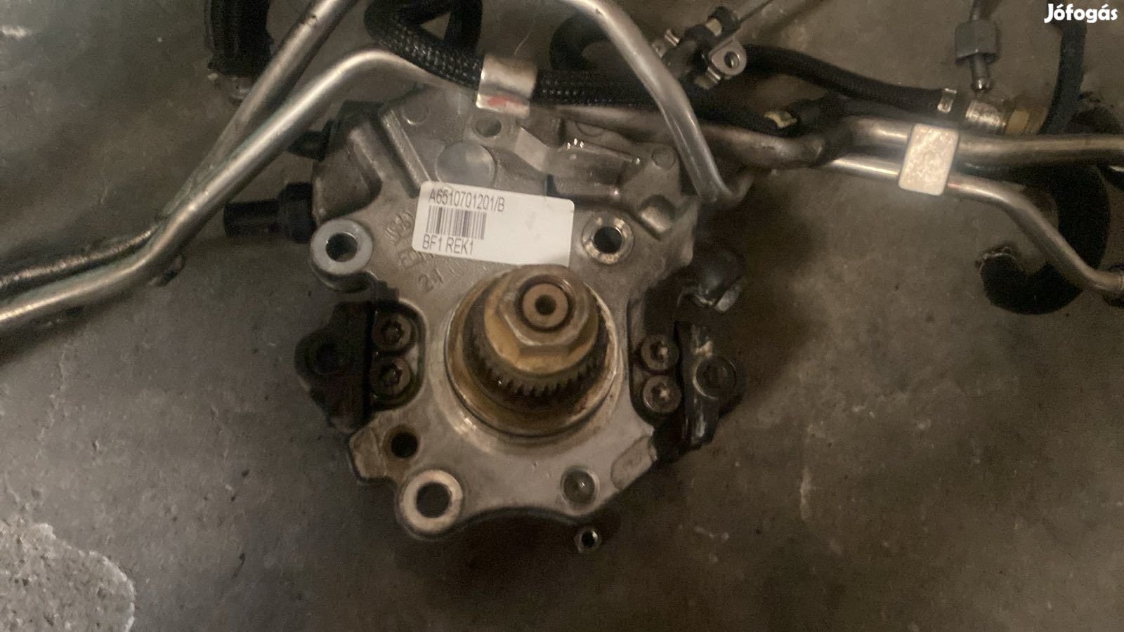 Mercedes OM651 magasnyomású pumpa A6510701201 eladó