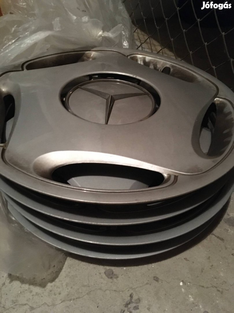 Mercedes R/15 eredeti