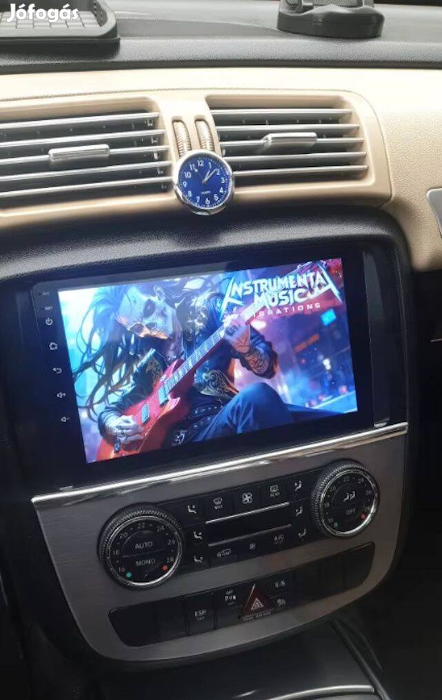Mercedes R Multimédia Carplay GPS Rádió Tolatókamerával