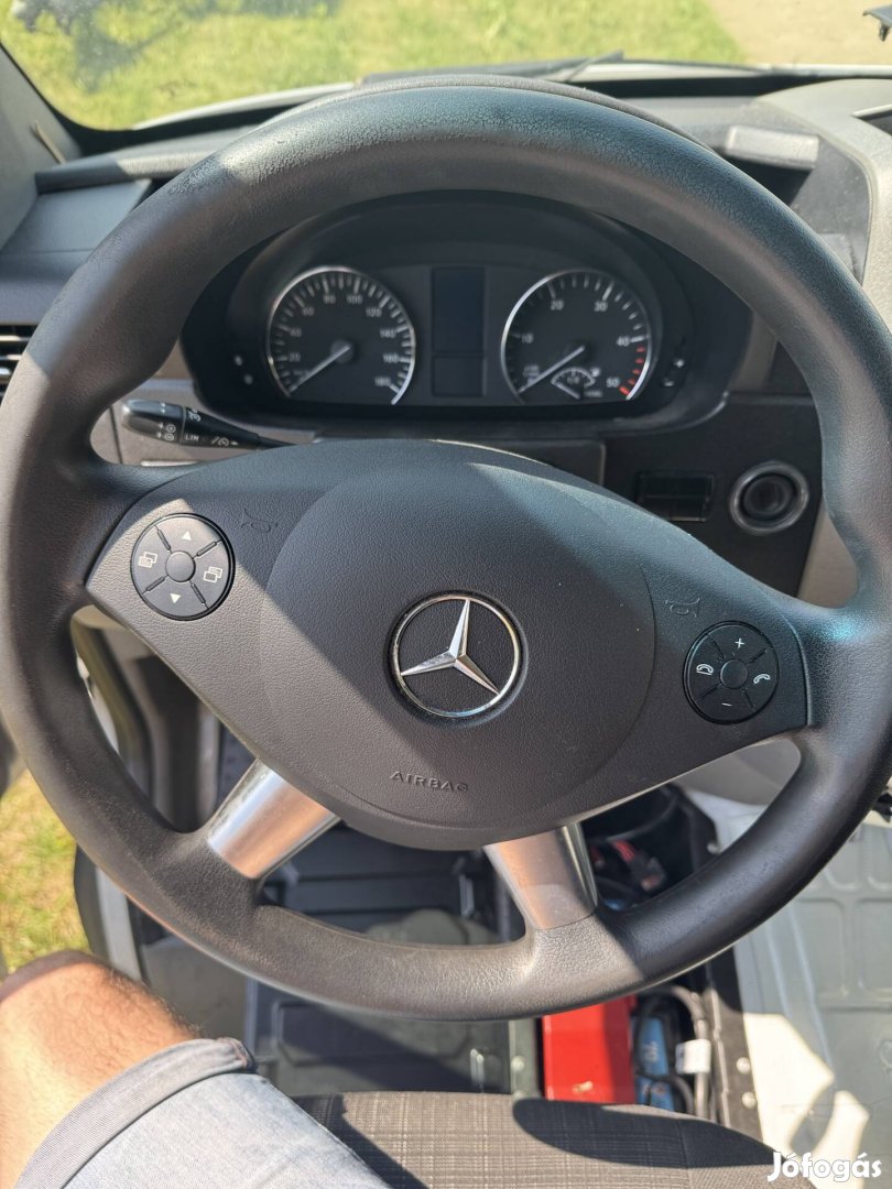 Mercedes Sprinter 906 multi kormány, óracsoportal