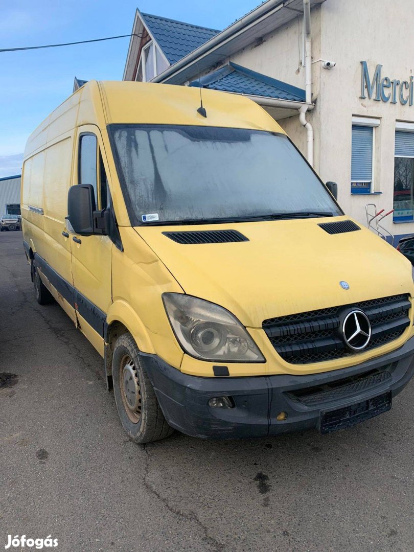 Mercedes Sprinter Alkatrészei