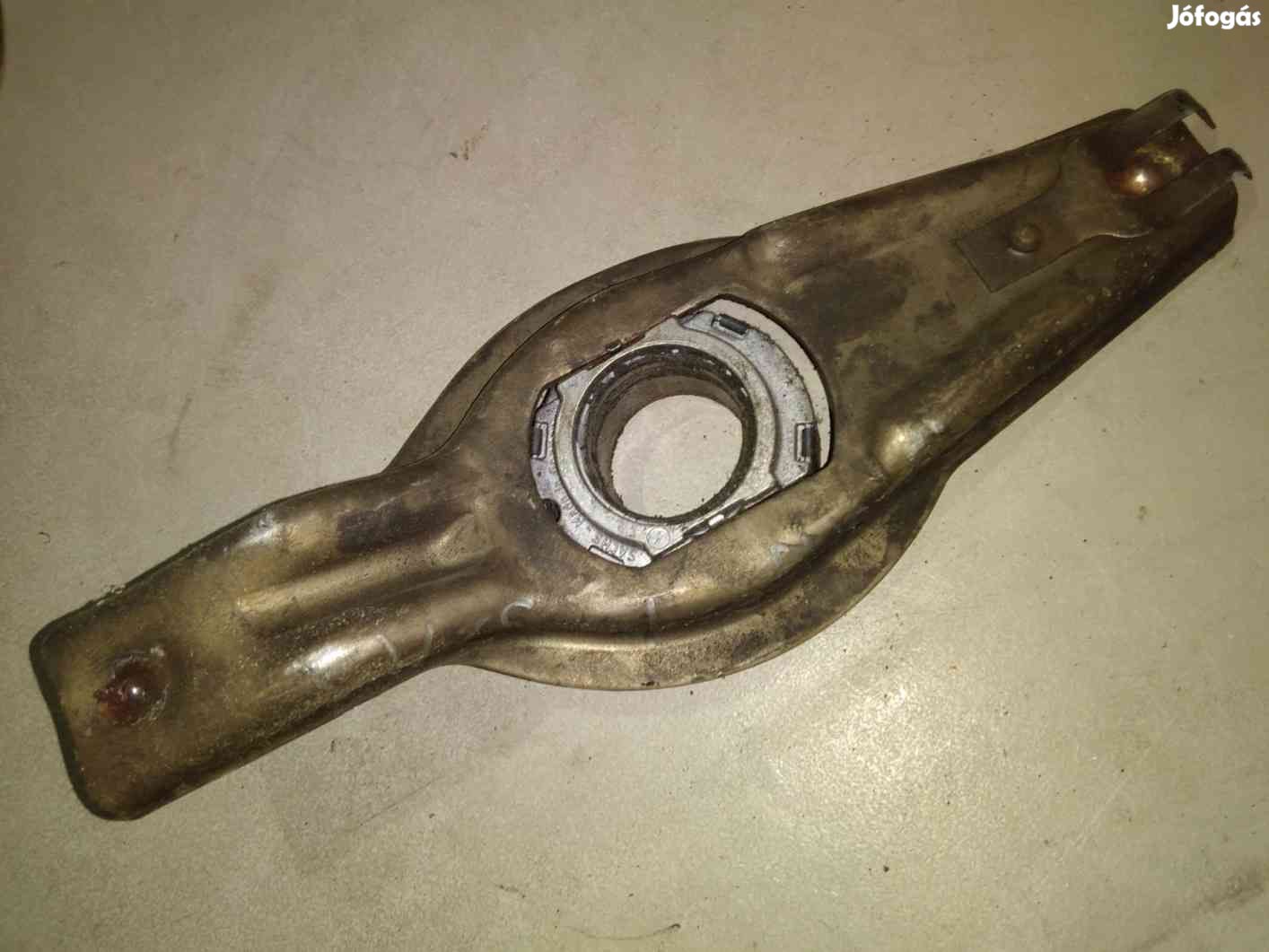 Mercedes Sprinter Kuplung Kinyomó Villa