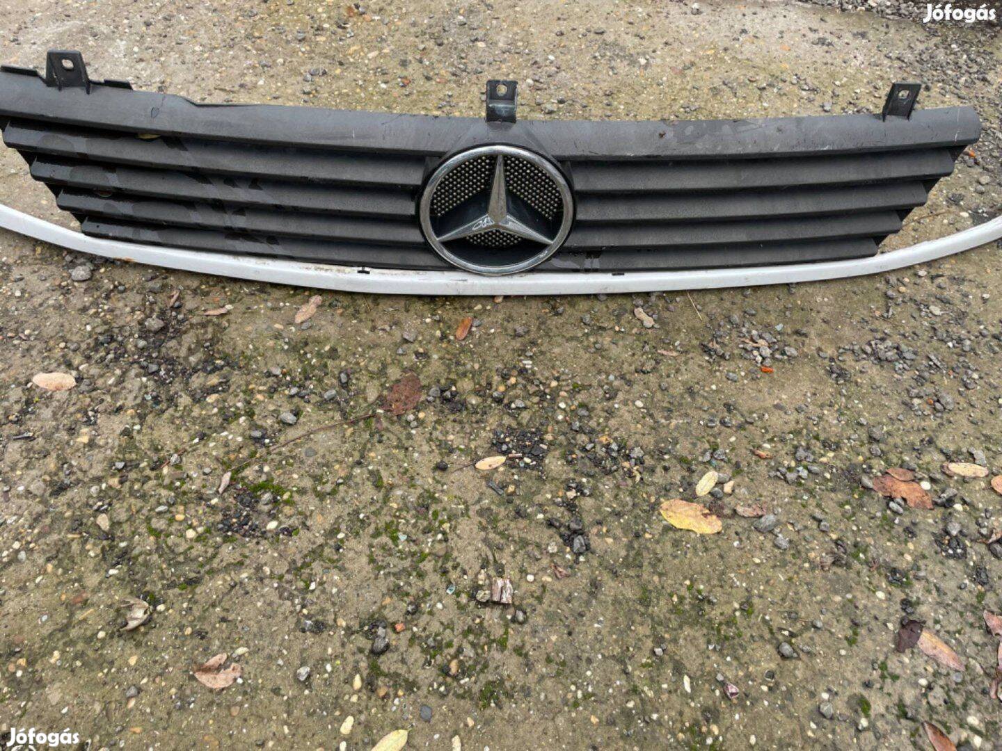 Mercedes Sprinter gumi szőnyeg gyári,ajtóbetét hűtőmaszk stb