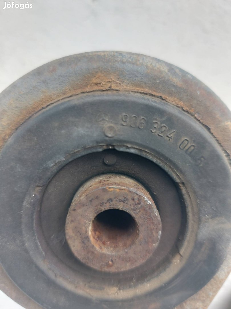 Mercedes Sprinter laprugó