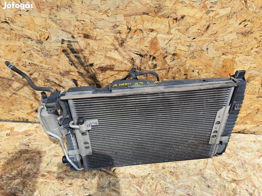 Mercedes Vaneo W414 2001-2005 1.9 Benzines Vízhűttő