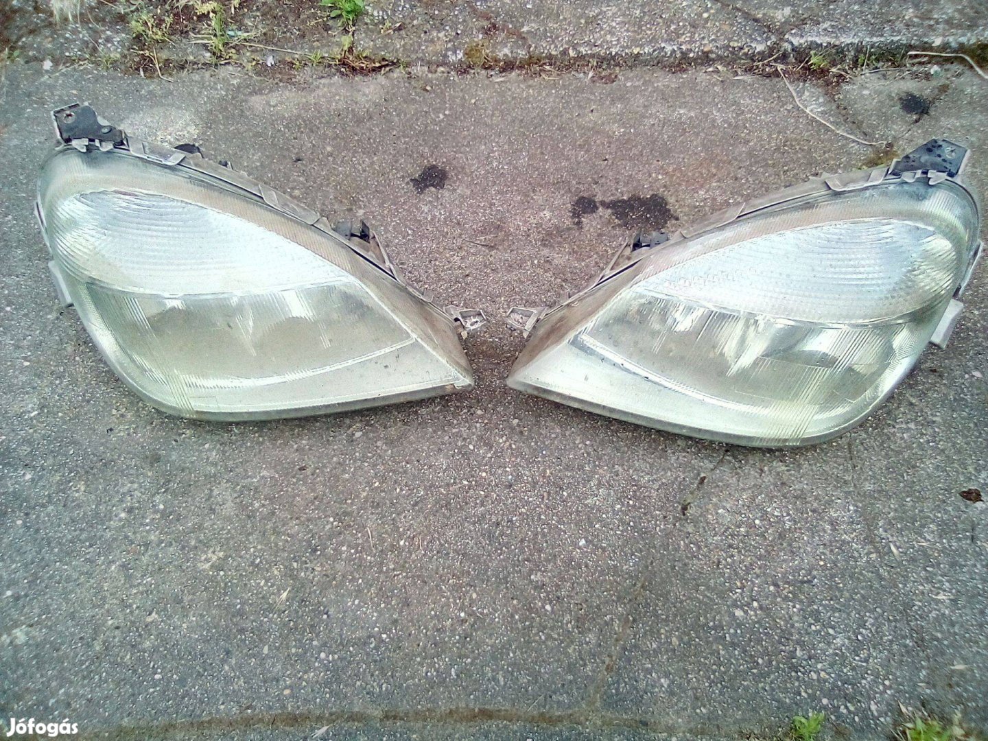Mercedes Vaneo első lámpák