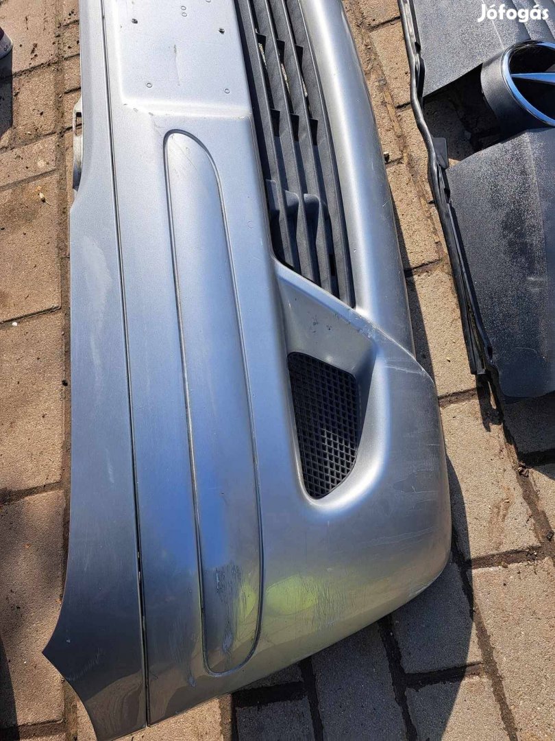 Mercedes Vaneo első lökhárító