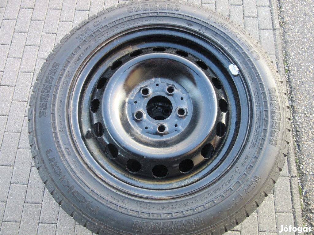 Mercedes Viano acélfelni Nokian téli gumival eladó