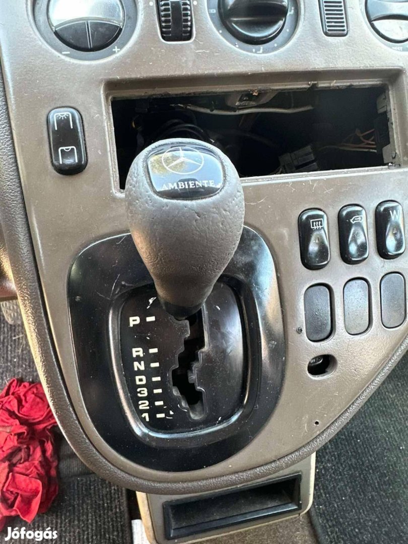 Mercedes Vito 638 Automataváltó kulissza