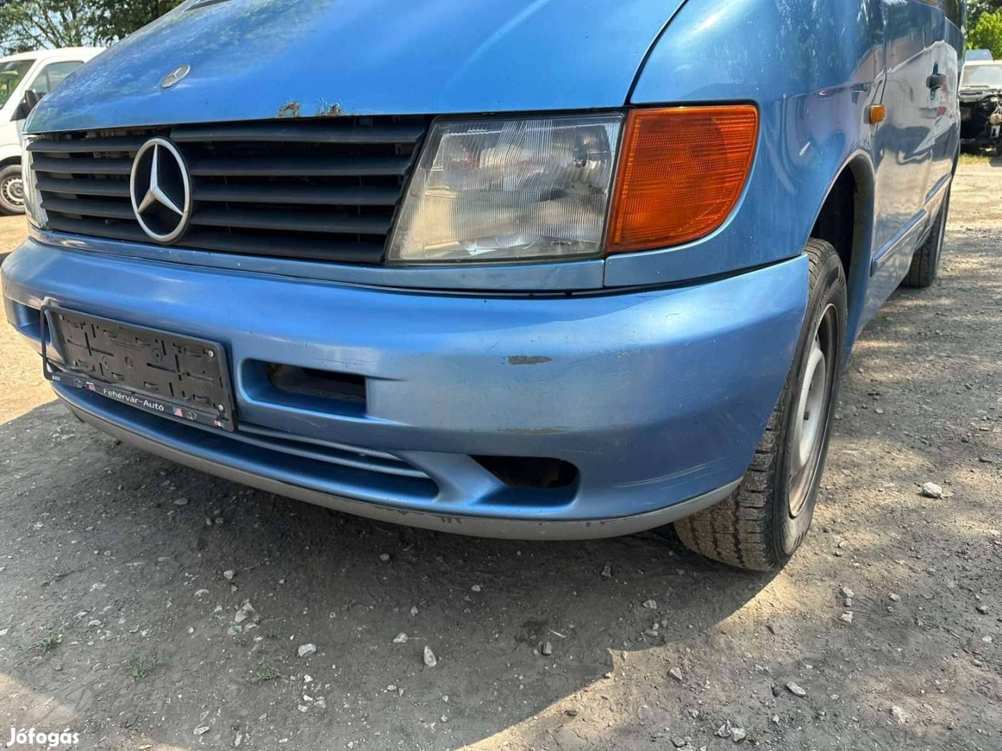 Mercedes Vito 638 Első Lökháritó