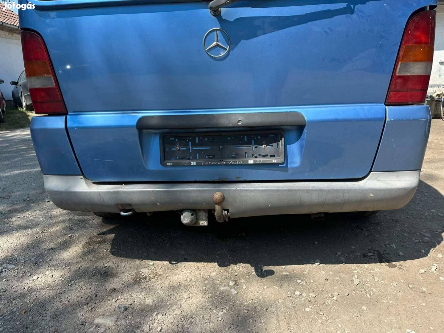 Mercedes Vito 638 Hátsó Lökháritó