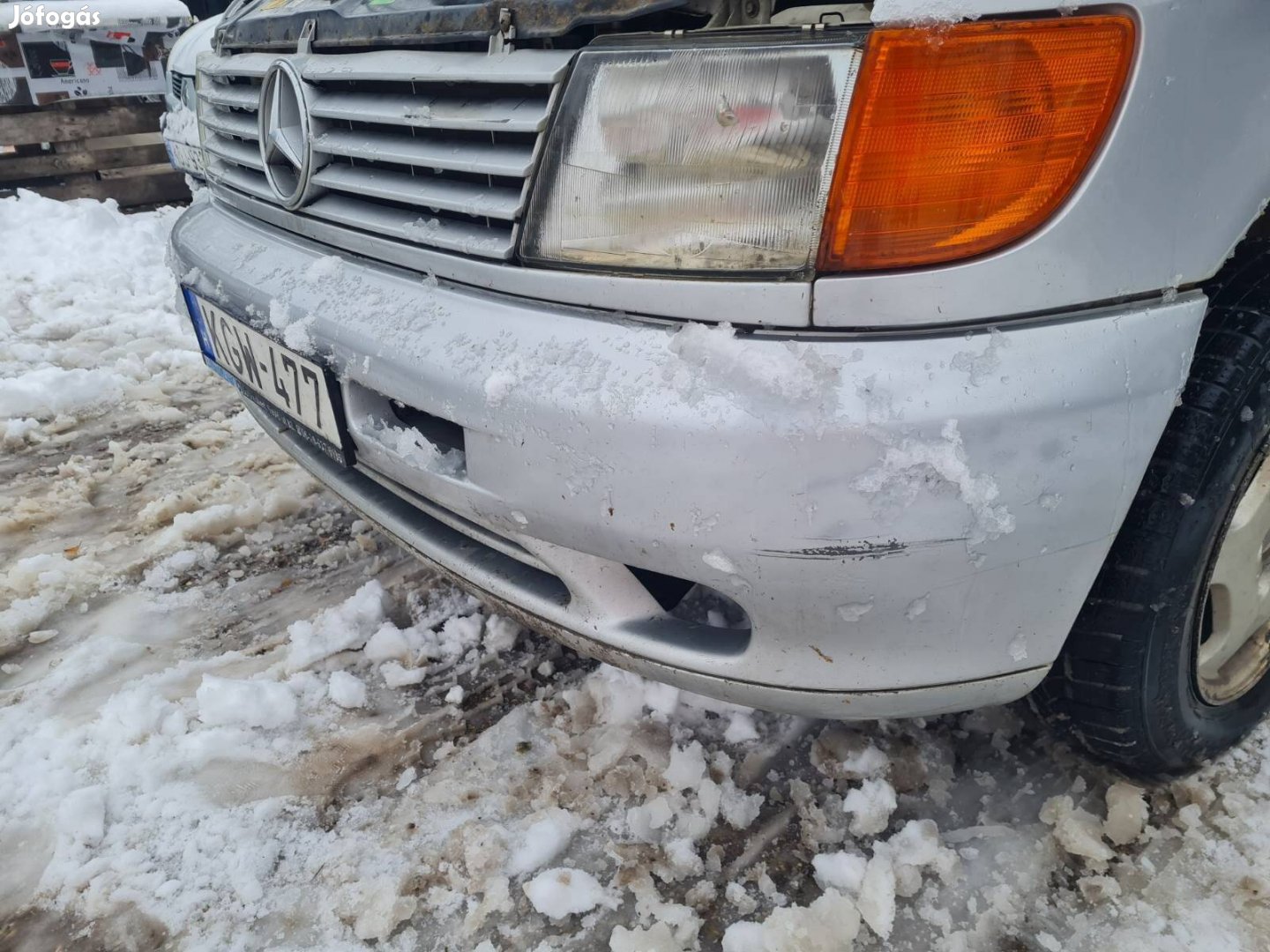 Mercedes Vito 638 első lökhárító