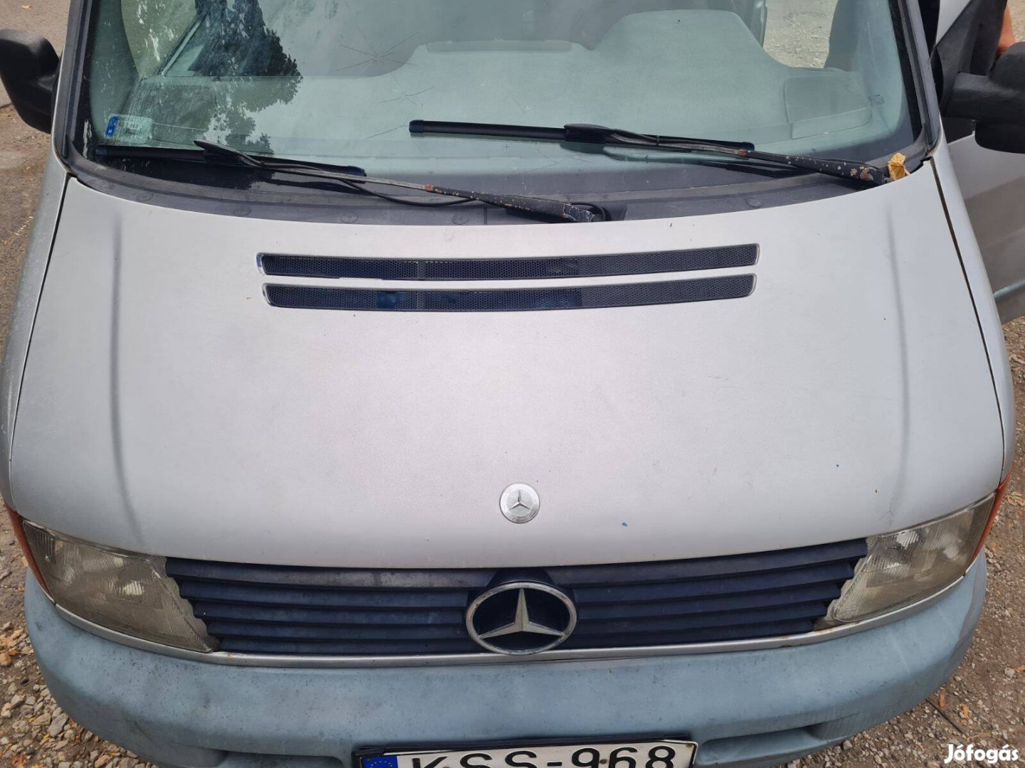 Mercedes Vito 638 motorháztető